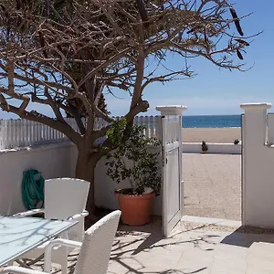 Mela Villa Playa Honda (Lanzarote)