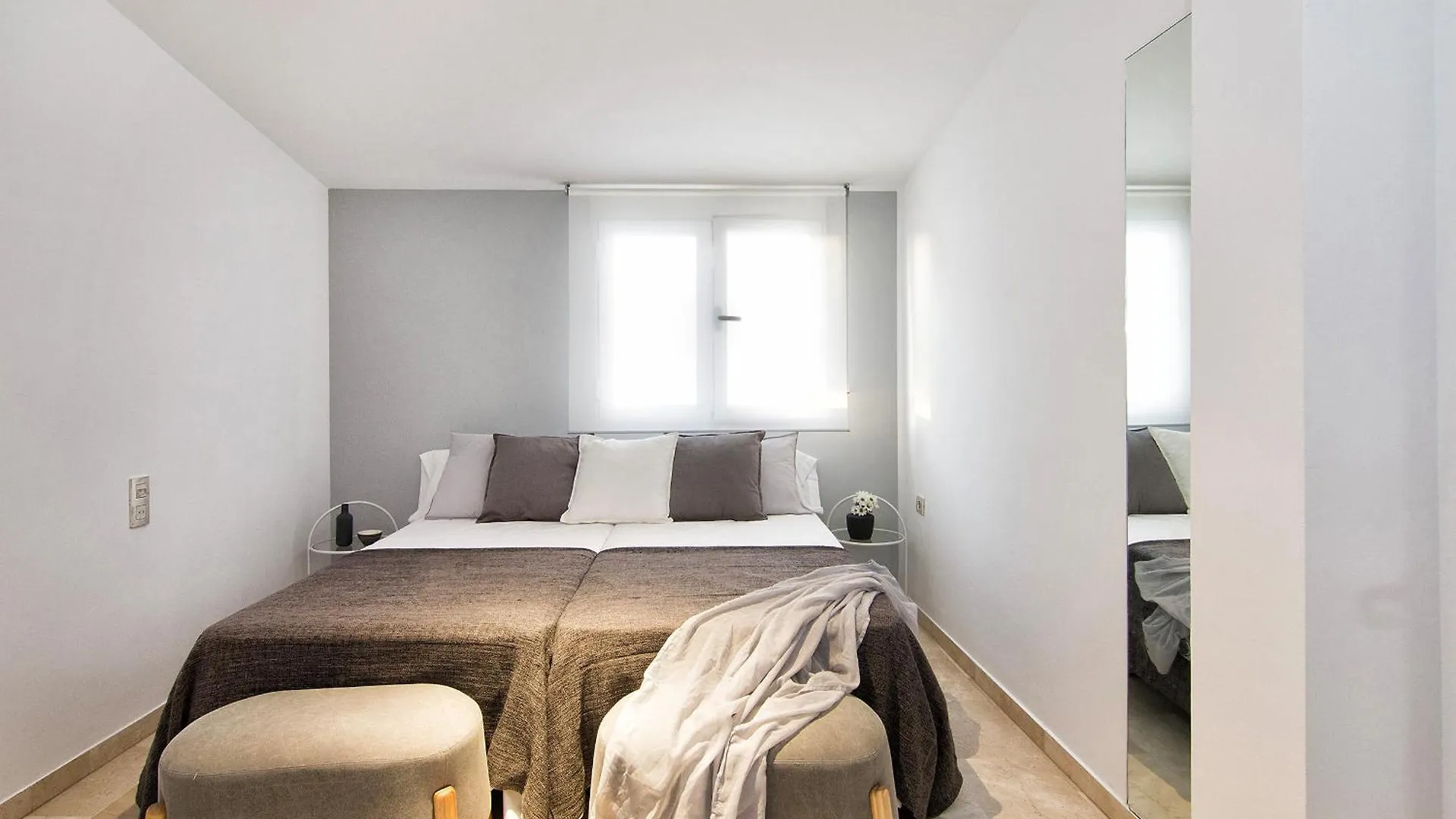 Bibrambla Penthouse Over Cathedral Apartment Granada Spain